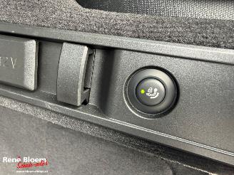 BMW 3-serie 330i Touring X-Drive 245pk picture 21
