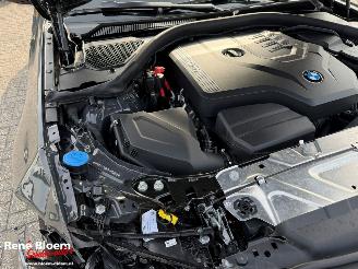 BMW 3-serie 330i Touring X-Drive 245pk picture 15