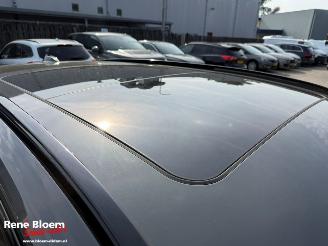 BMW 3-serie 330i Touring X-Drive 245pk picture 7