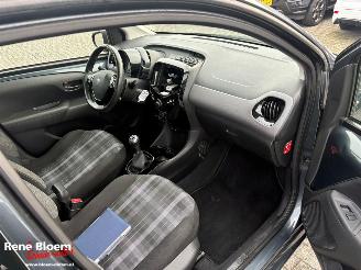 Peugeot 108 1.0 e-VTI Allure 72pk 5drs Airco picture 14