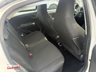 Peugeot 108 1.0 e-VTI Active 72pk Airco 5drs picture 14