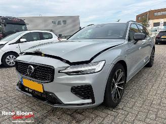Volvo V-60 2.0 T6 Plug-in-Hybrid AWD Plus Dark picture 4