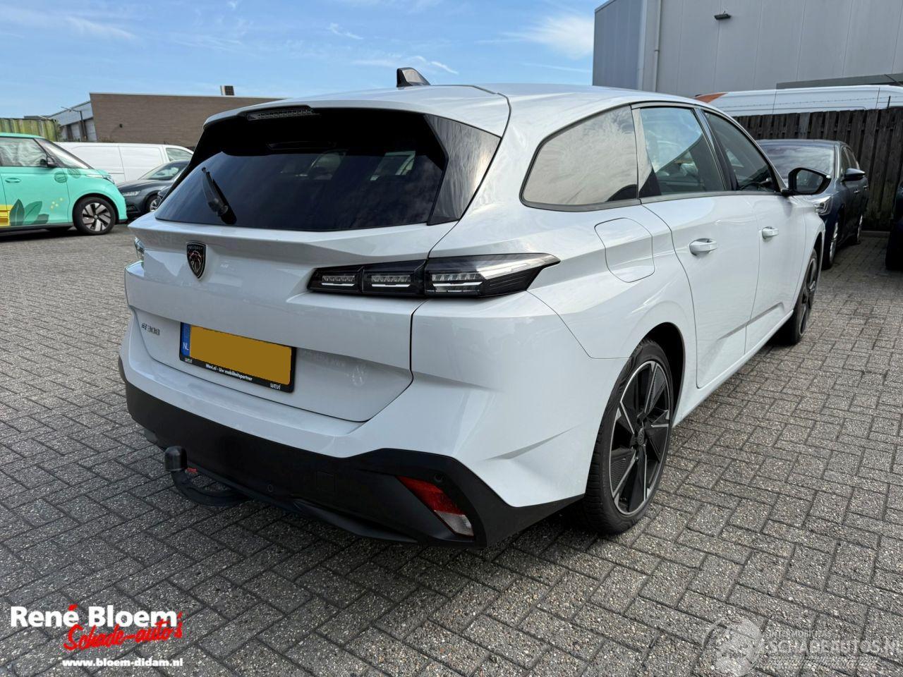 Peugeot e-308 Style EV 54kWh, 136pk