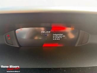 Peugeot e-308 Style EV 54kWh, 136pk picture 12