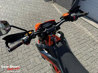 KTM 690 SMC R picture 10