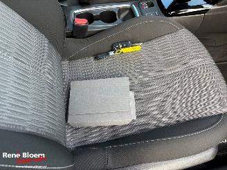 Opel Corsa 1.2 Edition 5-drs Navi Automaat picture 17
