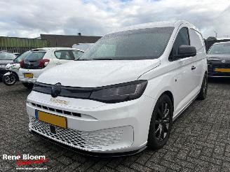 damaged commercial vehicles Volkswagen Caddy 2.0 TDI Comfort 5-drs Carplay 102pk 2021/6