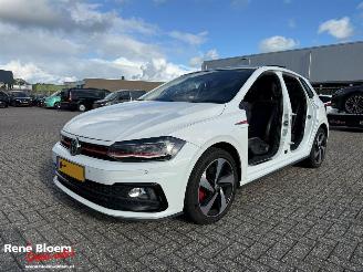 krockskadad bil auto Volkswagen Polo 2.0 TSi GTI 200pk Pano 2018/6