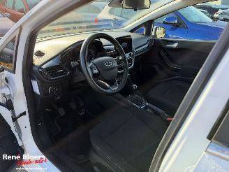 Ford Fiesta 1.0 EcoBoost Hybrid Titanium picture 10