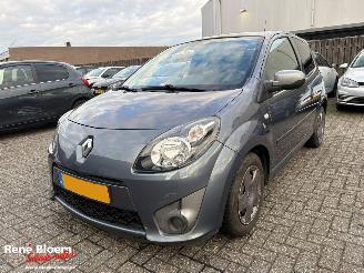 skadebil auto Renault Twingo 1.2-16V Collection Airco 2011/1