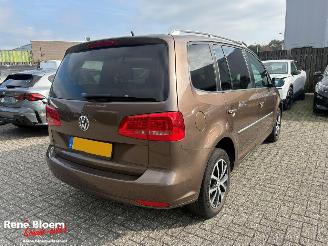 skadebil auto Volkswagen Touran 1.4 TSI Highline 7pers 2011/1