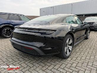 Damaged car Porsche Taycan 4S 84kwh Full Option 2025/8