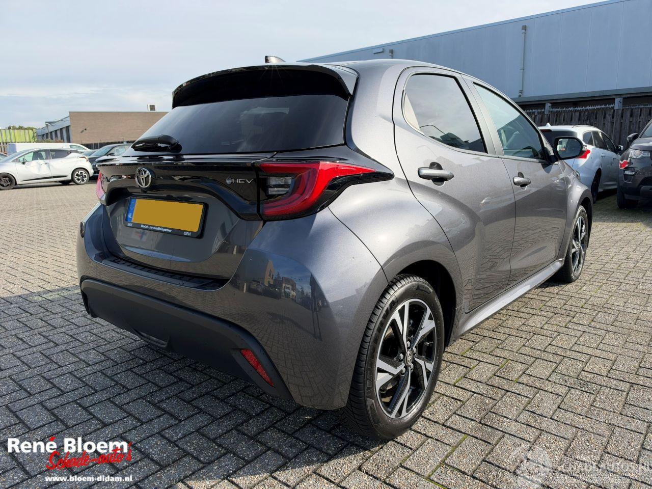 Toyota Yaris 1.5 Hybrid 115 Dynamic