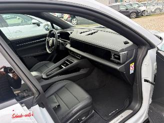 Porsche Macan 4 100 kwh Full Option 386pk picture 8