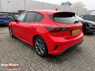 Ford Focus 1.0 EcoBoost Hybrid ST Line picture 5