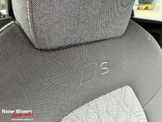 Audi A5 AVANT 2.0 e-Hybrid Quattro S-edition picture 14