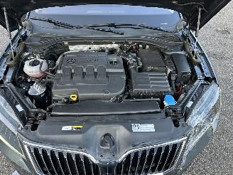 Skoda Superb 1.6 TDI 120pk dsg aut + f1 Style Bus - pano - nap - xenon - rest bpm 1300 - keyless - front + side + line assist - elektr klep picture 102