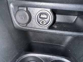 Peugeot 208 1.2 PureTech 82pk BlueLion 5drs - 86dkm nap - navi - cruise - pdc - airco - aux - usb - touchscreen - facelift picture 24