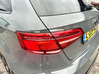 Audi A3 Sportback 1.5 TFSI 150pk aut + f1 S-Line Ed - pano - virtual - cam - carbon - leer - gele gordels - s3 picture 121