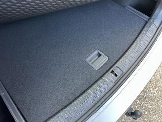 Volkswagen Tiguan 1.4 TSI 150pk aut + f1 R-Line - pano - nap - massage - trekh - front + line assist - dynaudio - virtual picture 97