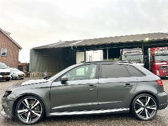 Schadeauto Audi Rs3 Sportback 2.5 TFSI 400pk aut + f1 quattro - pano - facelift - camera - b&o - keyless - virtual - front + line assist 2018/8
