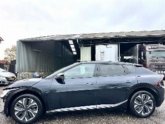Voiture accidenté Kia EV6 Plus 58kWh 170pk aut + f1 - nap - cam - keyless - front + line assist - stoelkoeling - stuurverw - stoelverw v+a 2022/12