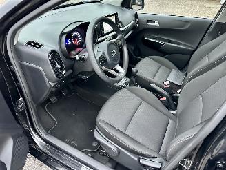 Kia Picanto 1.0 CVVT 67pk ComfortPlusLine Navigator - nap - camera - navi - airco - lmv - 4x elektr ram - aux + usb picture 20
