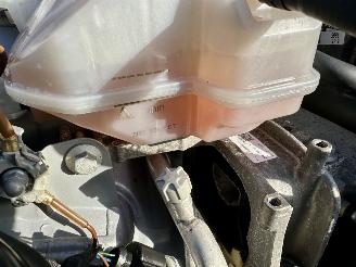 Volkswagen Polo 1.0 TSI 95pk Life 5drs - 76dkm nap - front + line assist - acc - pdc v+a - airco - cruise - carplay - lmv picture 12