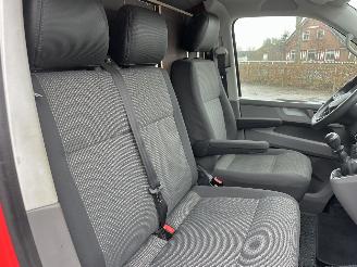 Volkswagen Transporter Gereserveerd 2.0 TDI 150pk 6-bak Lang 3pers - 2x schuifdeur - nap - camera - navi - airco - cruise - pdc - trekh - facelift picture 13