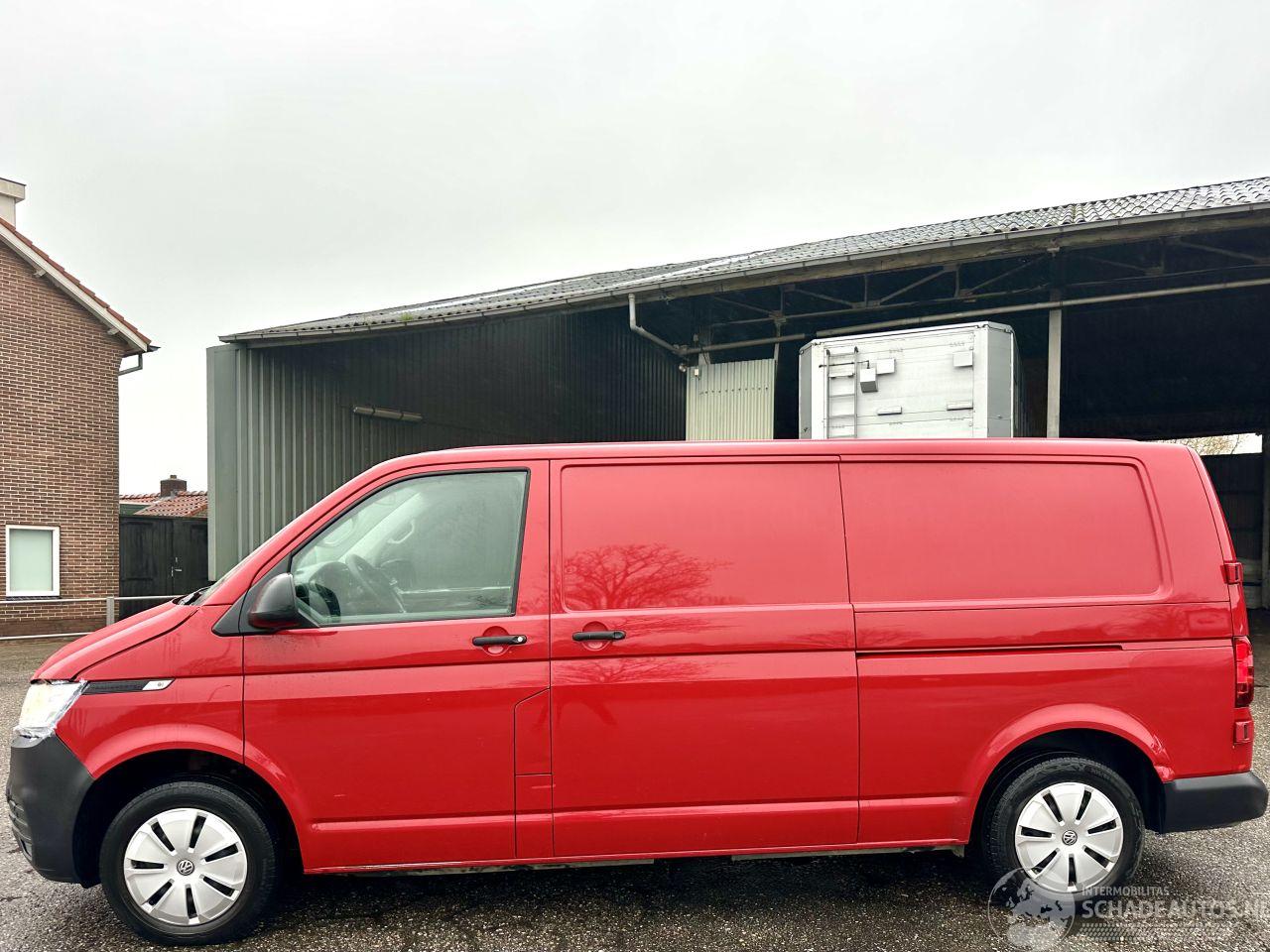 Volkswagen Transporter Gereserveerd 2.0 TDI 150pk 6-bak Lang 3pers - 2x schuifdeur - nap - camera - navi - airco - cruise - pdc - trekh - facelift