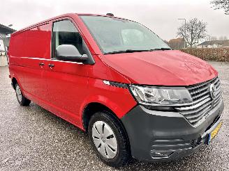 Volkswagen Transporter Gereserveerd 2.0 TDI 150pk 6-bak Lang 3pers - 2x schuifdeur - nap - camera - navi - airco - cruise - pdc - trekh - facelift picture 4