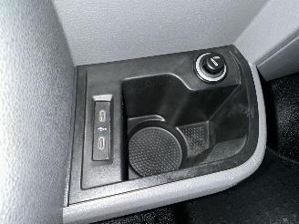 Volkswagen Transporter Gereserveerd 2.0 TDI 150pk 6-bak Lang 3pers - 2x schuifdeur - nap - camera - navi - airco - cruise - pdc - trekh - facelift picture 47