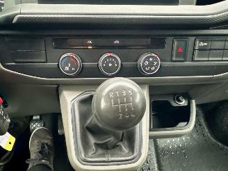Volkswagen Transporter Gereserveerd 2.0 TDI 150pk 6-bak Lang 3pers - 2x schuifdeur - nap - camera - navi - airco - cruise - pdc - trekh - facelift picture 33