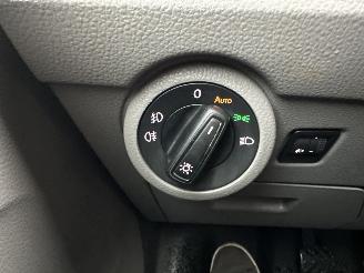 Volkswagen Transporter Gereserveerd 2.0 TDI 150pk 6-bak Lang 3pers - 2x schuifdeur - nap - camera - navi - airco - cruise - pdc - trekh - facelift picture 24