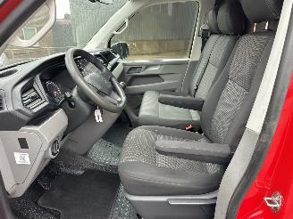 Volkswagen Transporter Gereserveerd 2.0 TDI 150pk 6-bak Lang 3pers - 2x schuifdeur - nap - camera - navi - airco - cruise - pdc - trekh - facelift picture 15