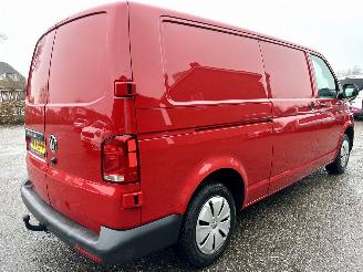 Volkswagen Transporter Gereserveerd 2.0 TDI 150pk 6-bak Lang 3pers - 2x schuifdeur - nap - camera - navi - airco - cruise - pdc - trekh - facelift picture 3