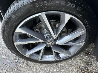 Skoda Kodiaq 1.5 TSI 150pk 7-traps aut Sportline - nap - nardo grey - keyless - virtual - sfeerverl - stuurverw - cam - memory picture 95