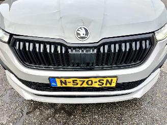 Skoda Kodiaq 1.5 TSI 150pk 7-traps aut Sportline - nap - nardo grey - keyless - virtual - sfeerverl - stuurverw - cam - memory picture 13