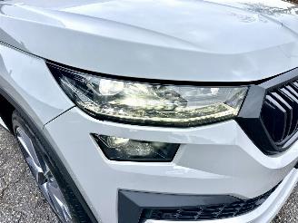 Skoda Kodiaq 1.5 TSI 150pk 7-traps aut Sportline - nap - nardo grey - keyless - virtual - sfeerverl - stuurverw - cam - memory picture 10