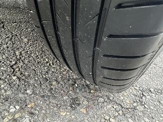 BMW 1-serie 118i 136pk 7-Traps aut High Exe - nap - virtual - nav - cam - front + line + park assist - leer + stoelverw - sfeerverl picture 79