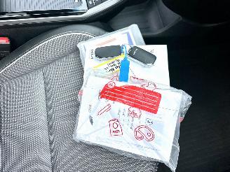 Kia e-Niro 64kWh 204pk aut DynamicPlusl - nap - schuifdak - carplay - keyless - stuurverw - front + line assist picture 17