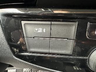 Volkswagen Multivan 2.0 TDI 150pk 6-bak cruise - nap - 6-pers - cam - navi - virtual - 2x elektr schuifdeur - elektr klep picture 29