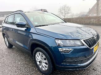 Skoda Karoq 1.5 TSI 150pk 7-Traps aut Bus.Edition - nap - navi - stoelverw - pdc - front assist - keyless start - inkl trekh picture 3