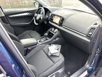 Skoda Karoq 1.5 TSI 150pk 7-Traps aut Bus.Edition - nap - navi - stoelverw - pdc - front assist - keyless start - inkl trekh picture 17