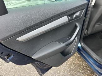 Skoda Karoq 1.5 TSI 150pk 7-Traps aut Bus.Edition - nap - navi - stoelverw - pdc - front assist - keyless start - inkl trekh picture 60