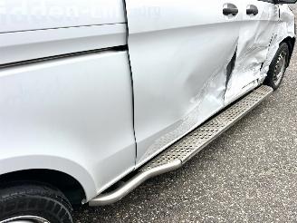 Mercedes Vito Tourer 110 CDI 102pk extra lang 9 Pers - nap - 1e eig - airco - cruise - getint glas - privacy glass - side bars picture 5