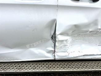 Mercedes Vito Tourer 110 CDI 102pk extra lang 9 Pers - nap - 1e eig - airco - cruise - getint glas - privacy glass - side bars picture 61