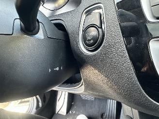 BMW 1-serie 118i 8-traps aut M-Sport Ed Shadow High Exe - nap - schuifdak - leer - pdc v+a - stoelverw - alarm picture 16