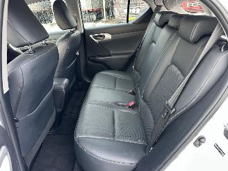 Lexus Ct 200h Hybrid 123pk aut Luxury Line - nap - nav - leer - camera - memory - xenon - pdc v+a - keyless picture 71