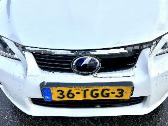 Lexus Ct 200h Hybrid 123pk aut Luxury Line - nap - nav - leer - camera - memory - xenon - pdc v+a - keyless picture 92